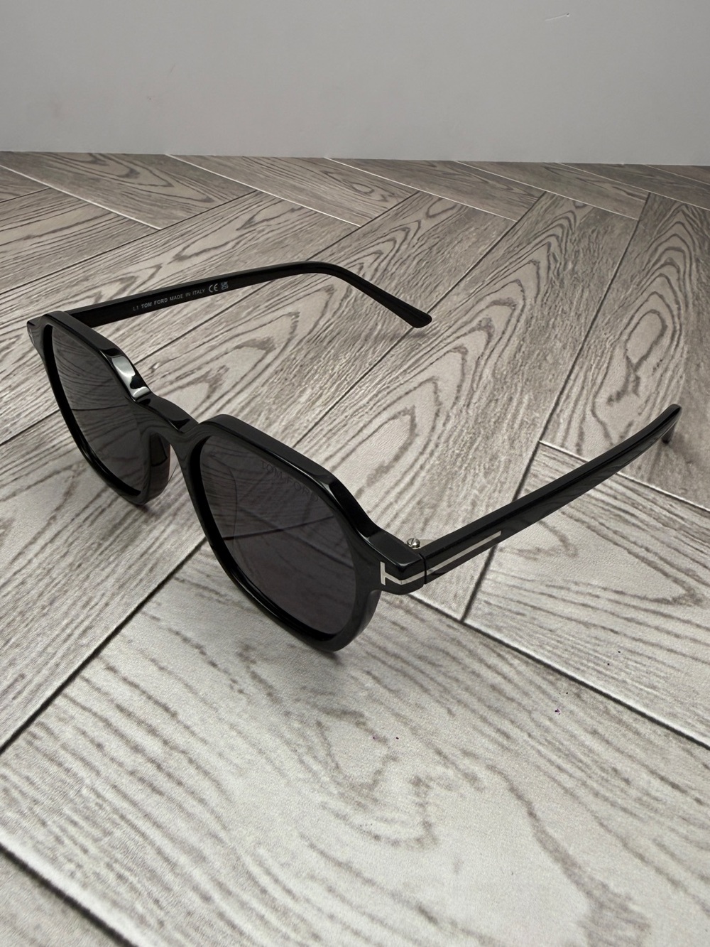 Tom Ford Black Slim Rectangular Men’s Sunglasses - Picture 5 of 7